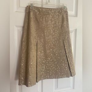 Beautiful Ann Taylor skirt